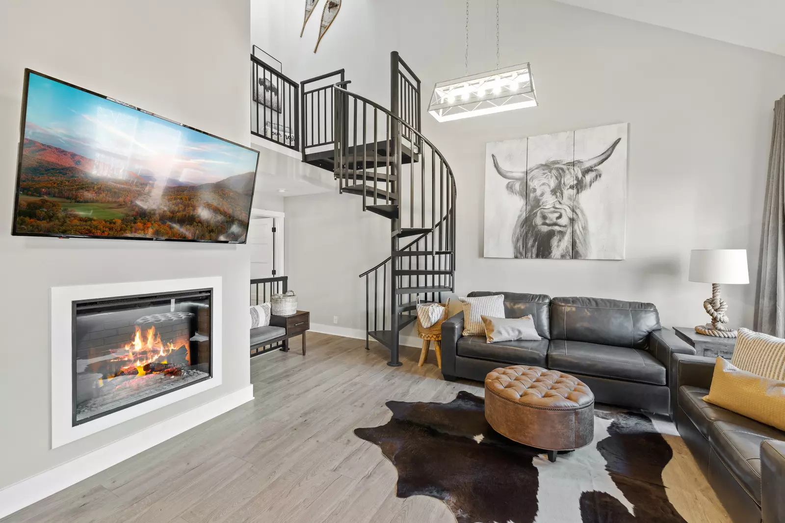 living room in Gatlinburg vacation rental