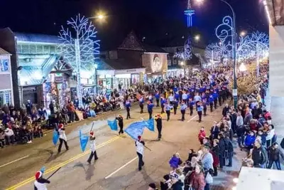 christmas parade gatlinburg