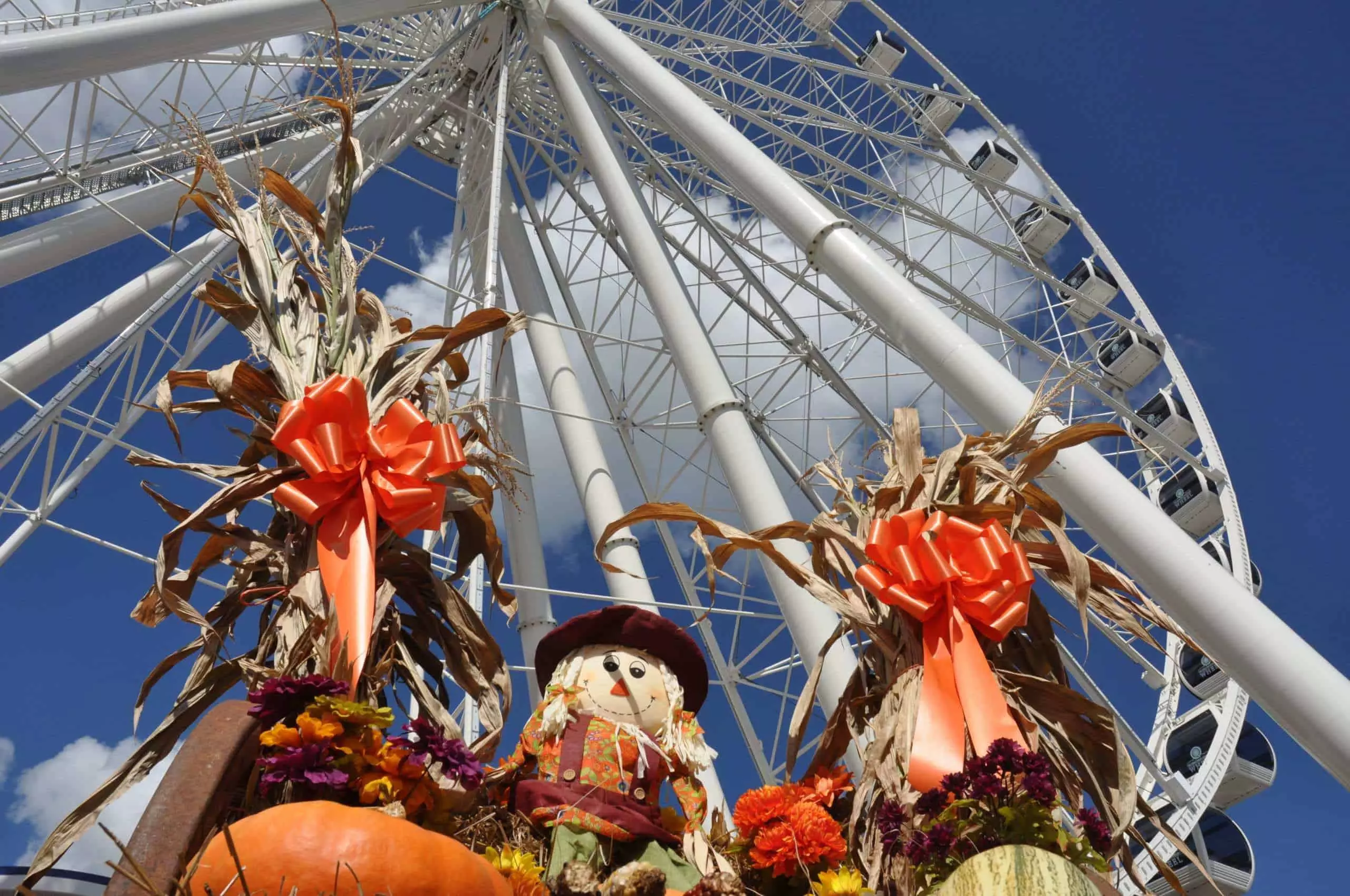 great smoky mountain wheel in the fall