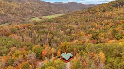 Walden's Ridge Cabin