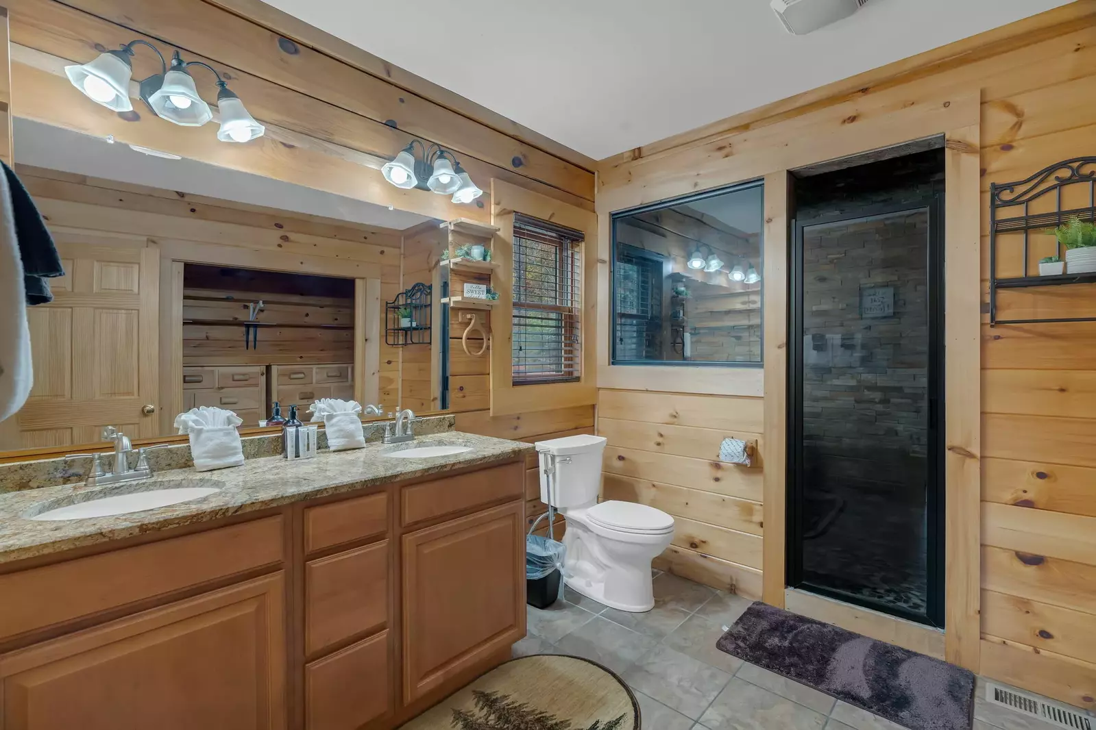 Walden's Ridge Cabin
