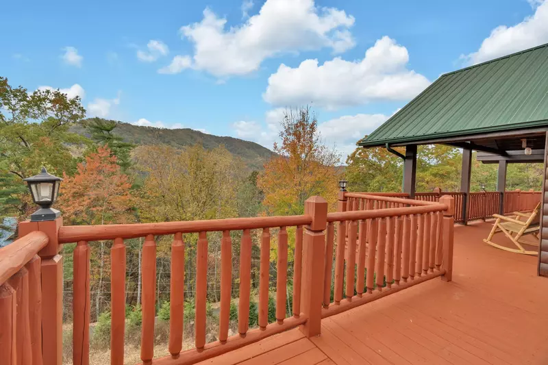 Walden's Ridge Cabin