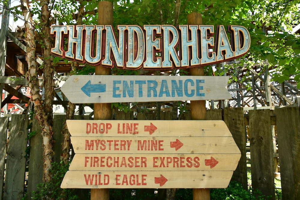 sign for thunderhead coaster at dollywood