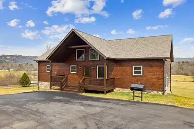 Robeson Hood Lodge