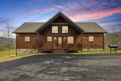 Robeson Hood Lodge