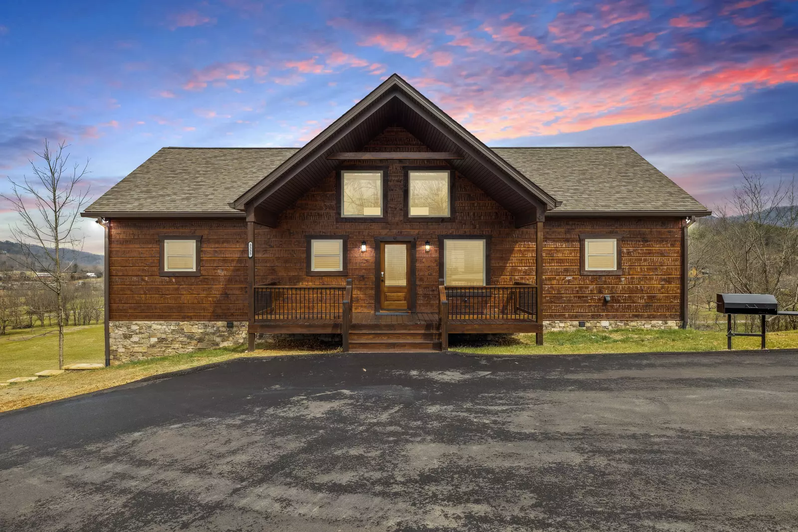 Robeson Hood Lodge