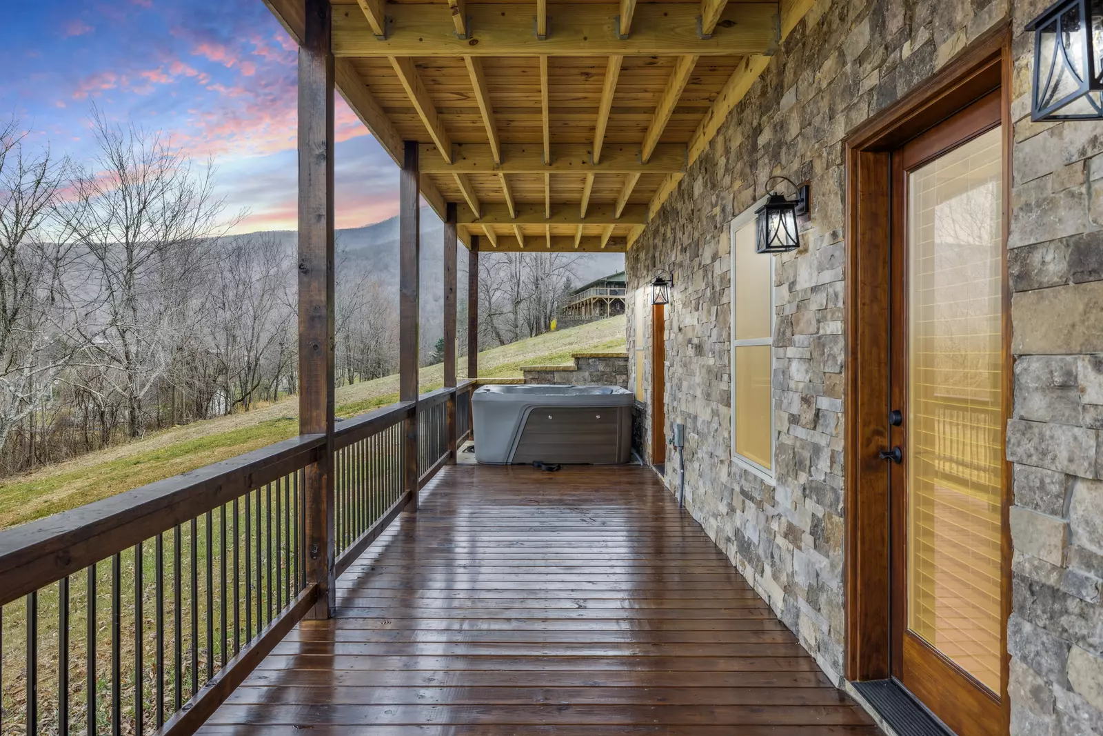 Robeson Hood Lodge