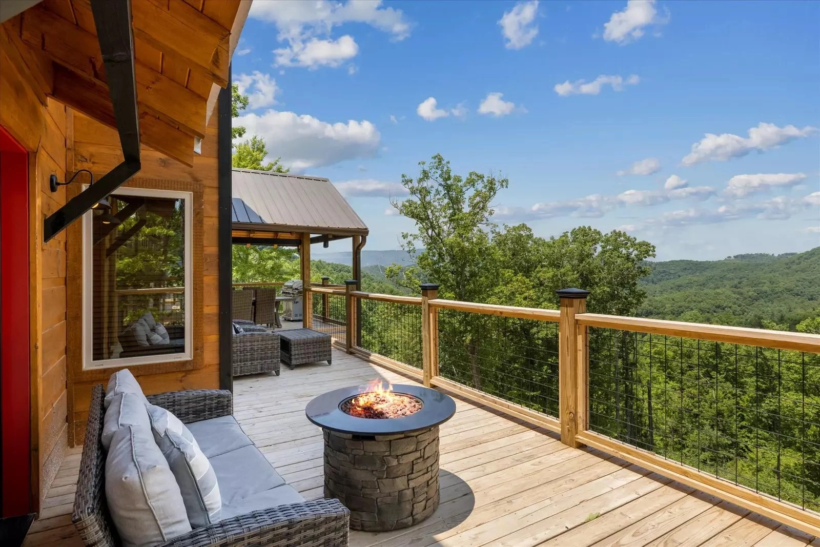Pigeon forge and gatlinburg cabins