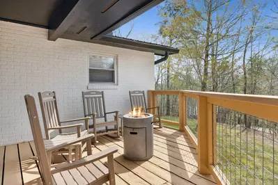 Bluff Mountain Bungalow