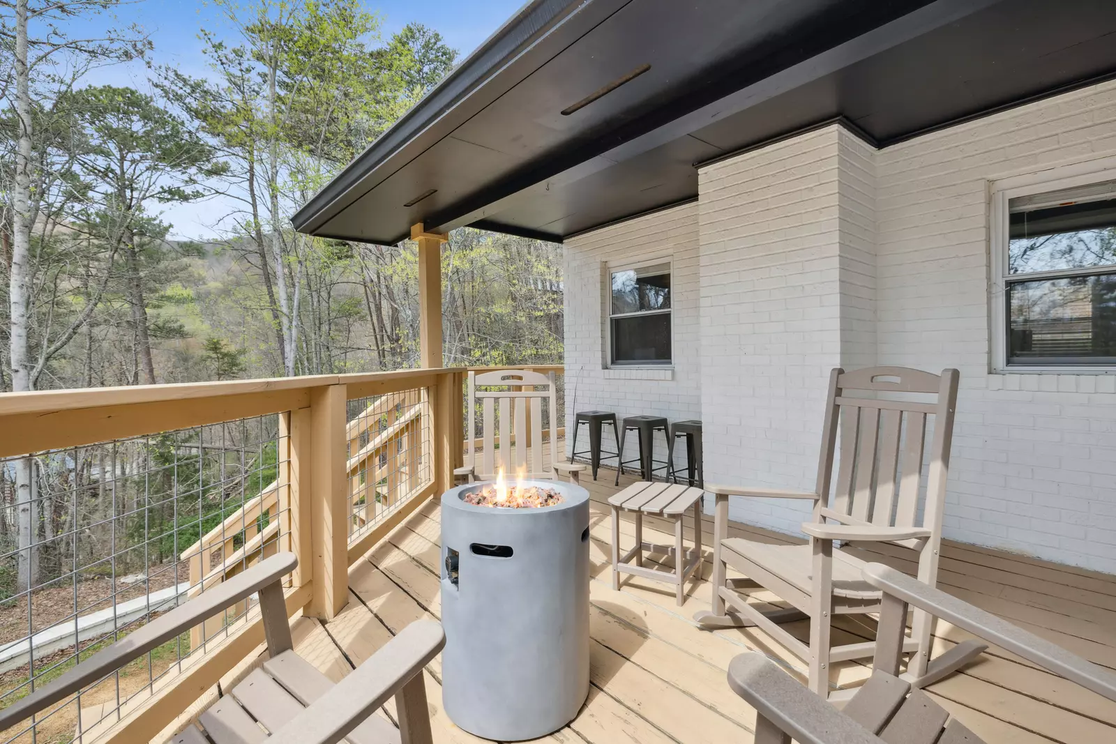 Bluff Mountain Bungalow