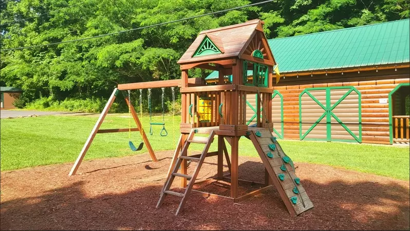 Little Bear Lodge