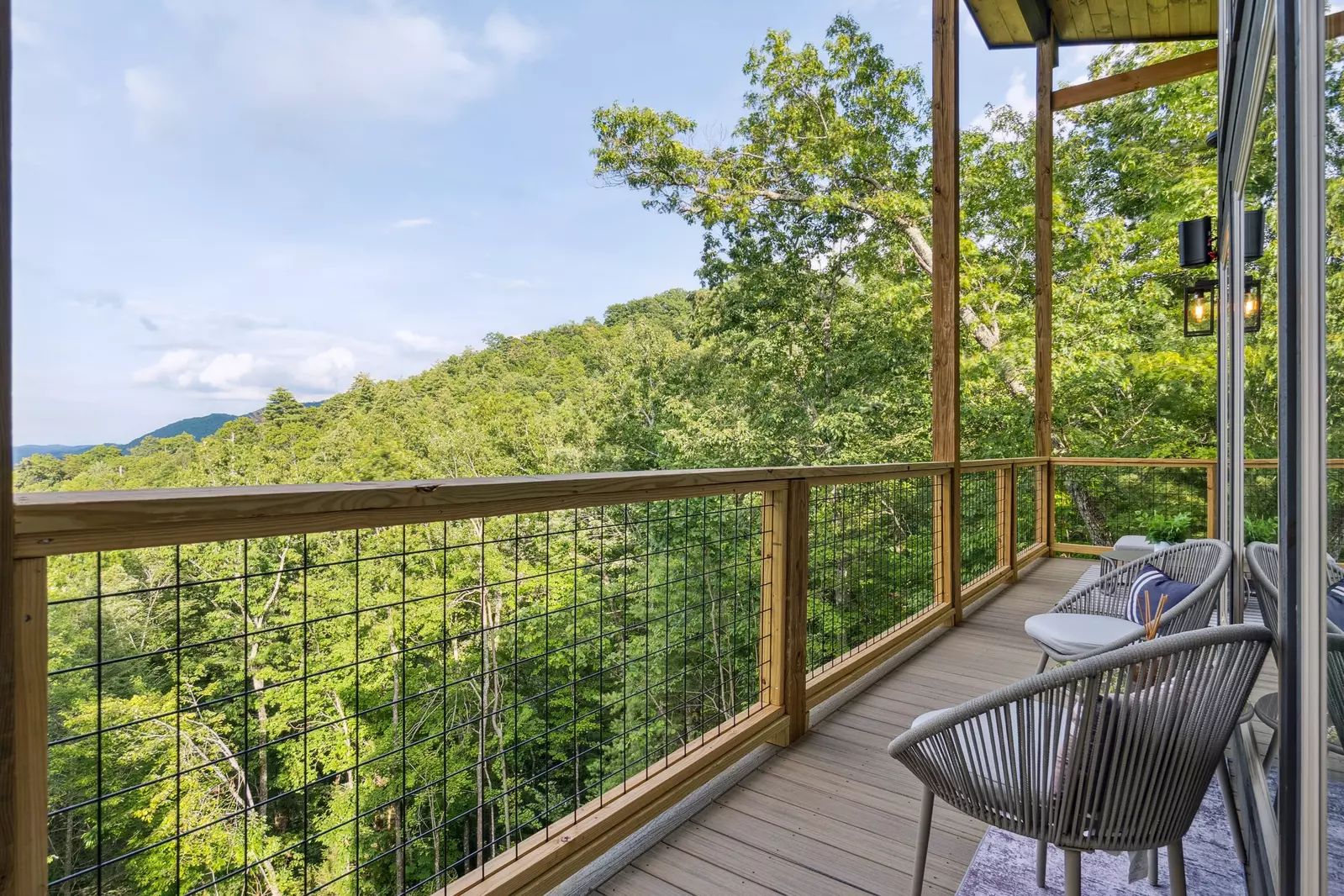 Golden Oaks Cabin