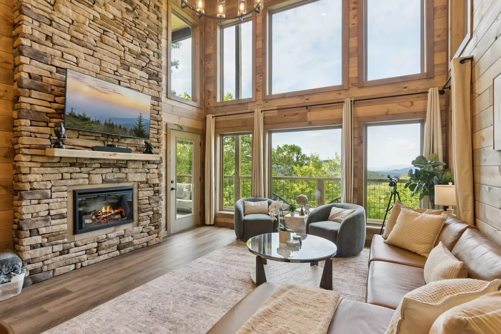 Golden Oaks Cabin