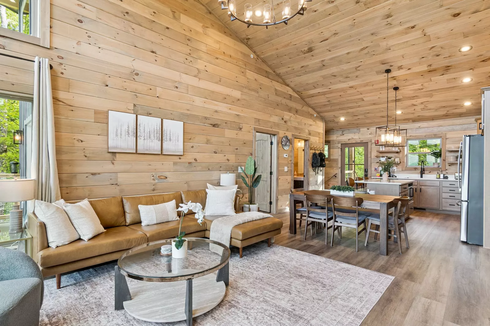 Golden Oaks Cabin