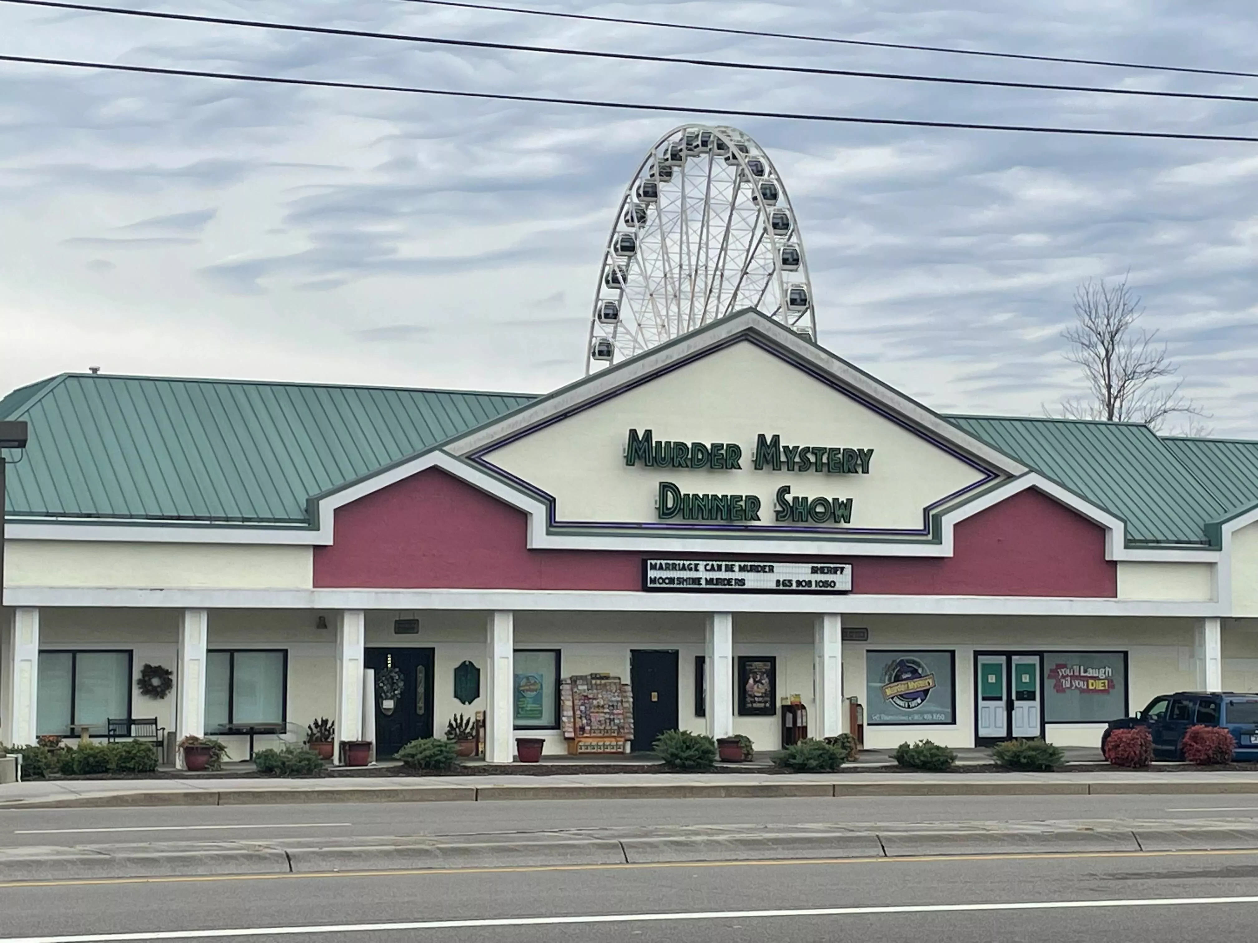 Pigeon Forge murder mystery show