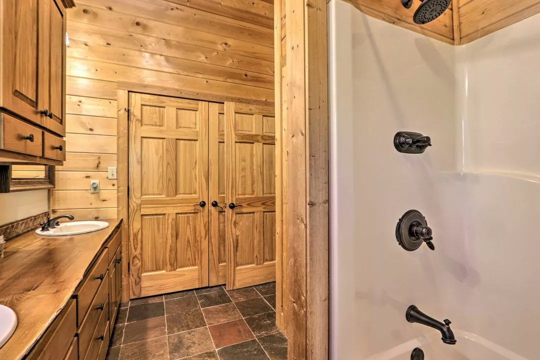 Pine Cone Cabin