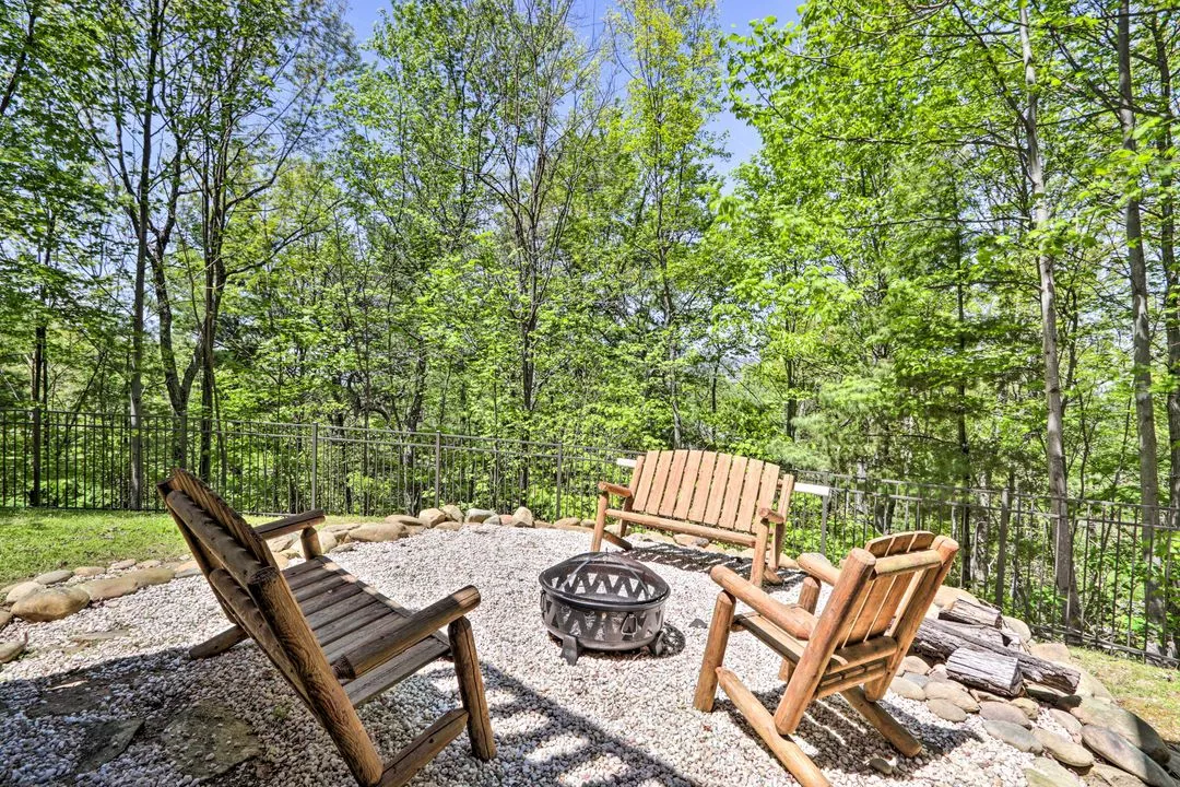 Pine Cone Cabin
