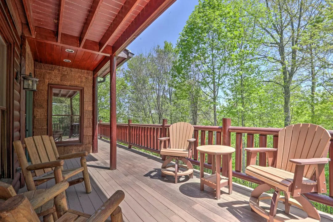Pine Cone Cabin