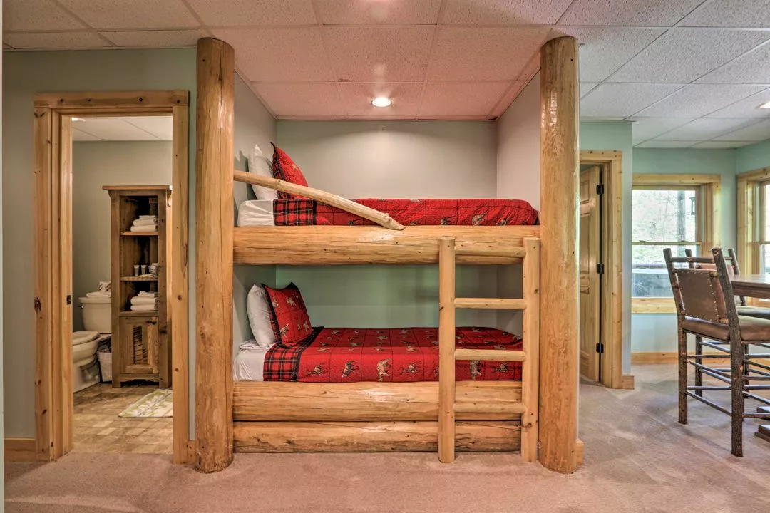 Pine Cone Cabin