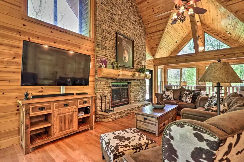 Pine Cone Cabin