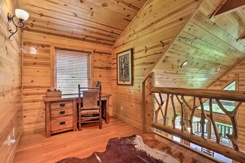 Pine Cone Cabin