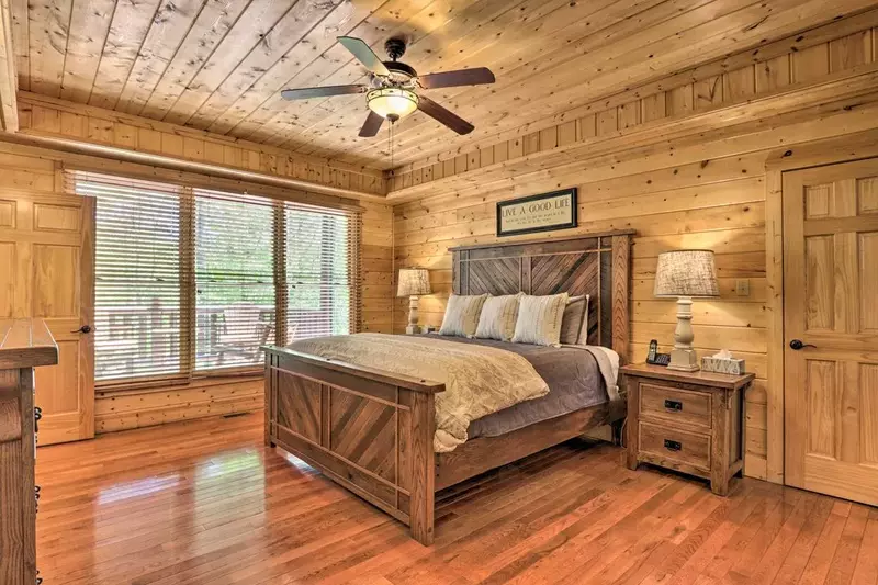 Pine Cone Cabin