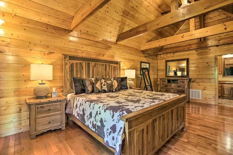 Pine Cone Cabin