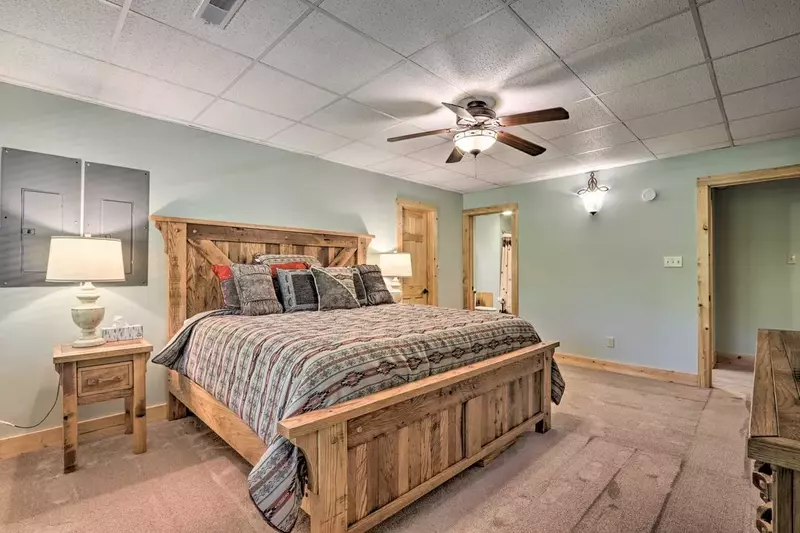 Pine Cone Cabin