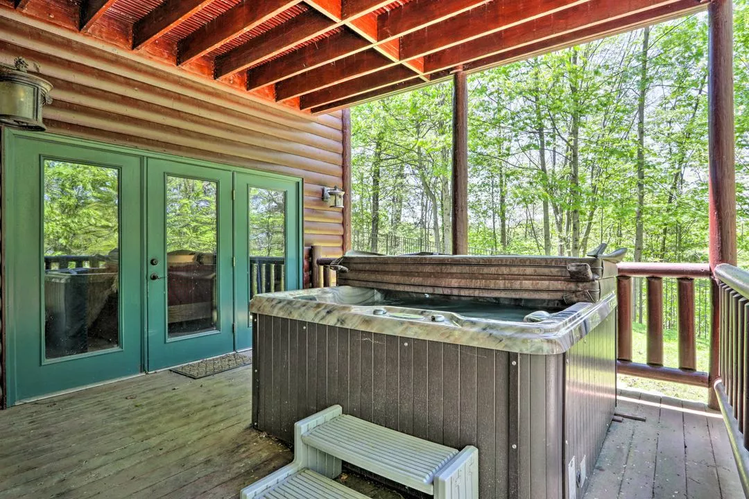 Pine Cone Cabin