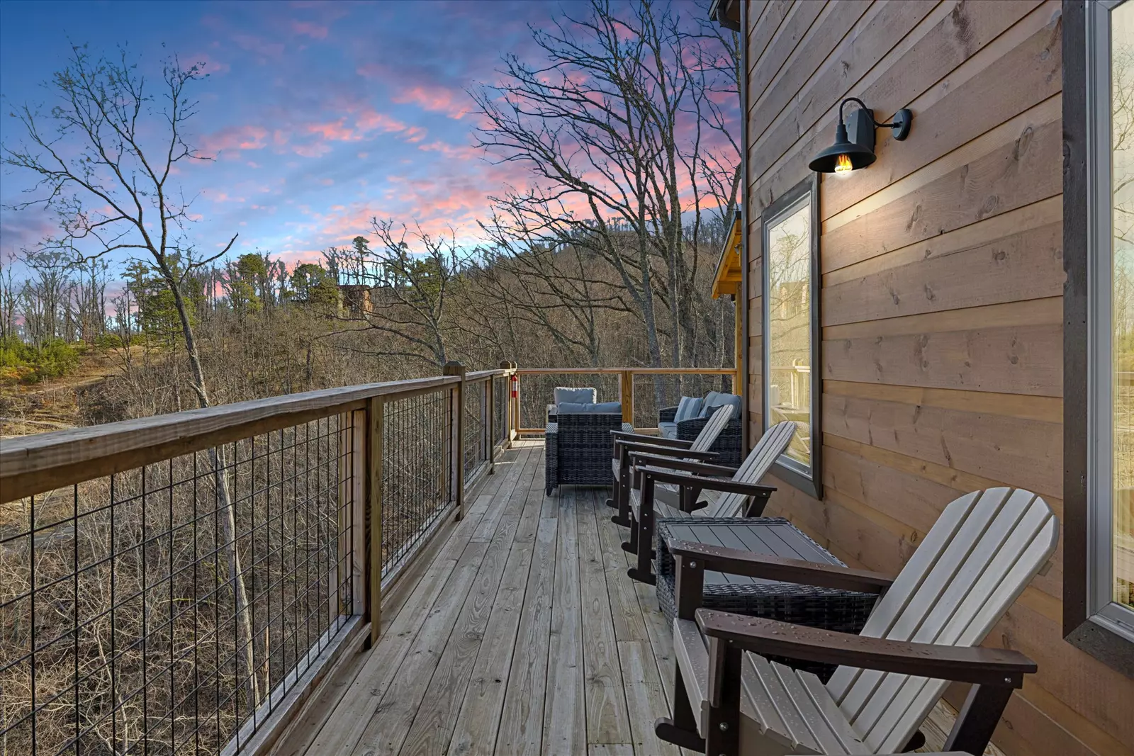 Moonshine Mountain Lodge