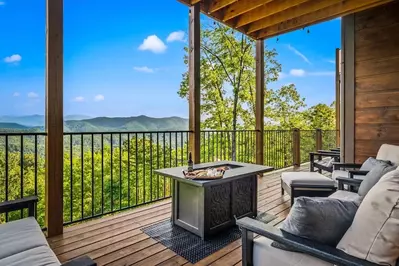deck of Smoky Mountain cabin with views