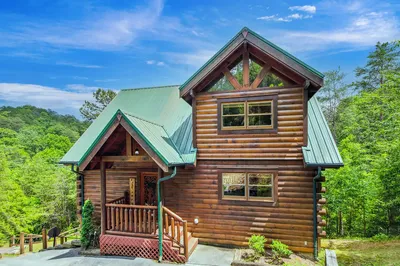 wilderness lodge is the perfect cabin for your family trip to the smoky mountains