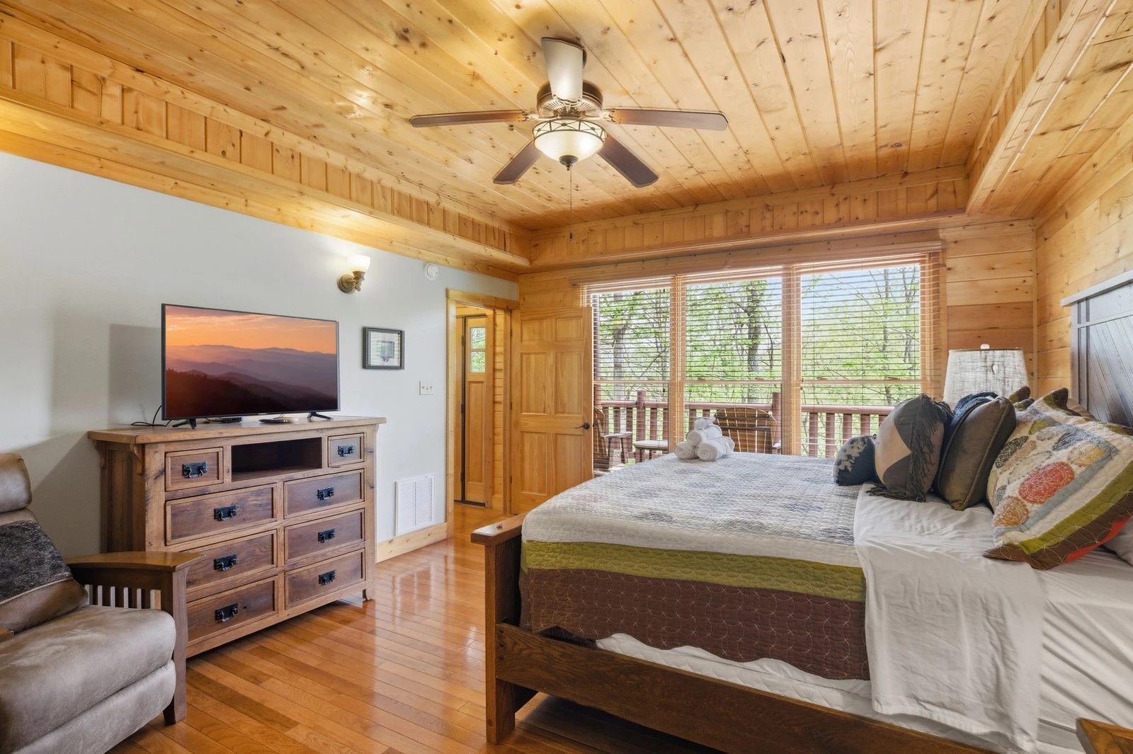 Pine Cone Cabin