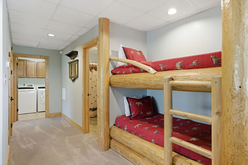Pine Cone Cabin