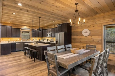 A Summit cabin kitchen and dining room is one of the best places to eat in Pigeon Forge for breakfast