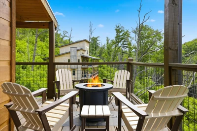 Little Bear Lodge