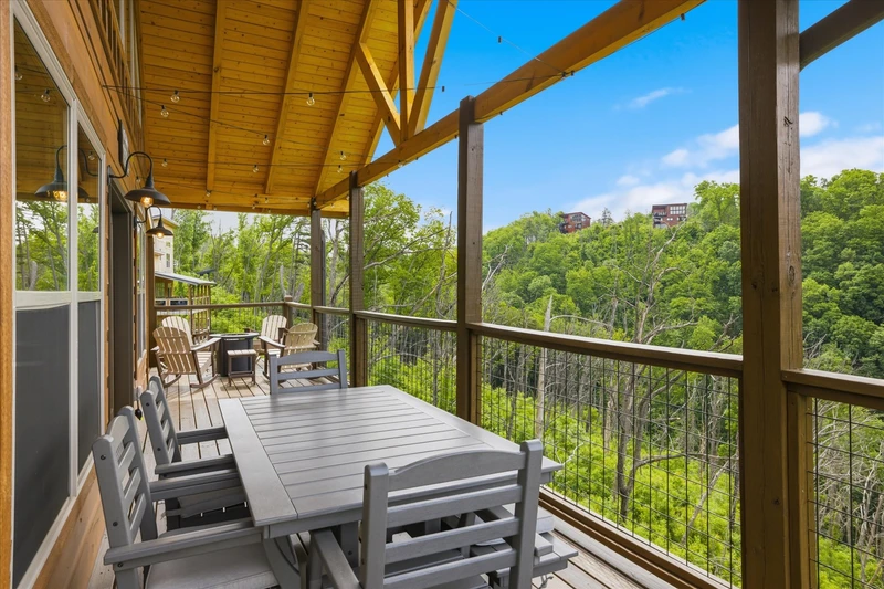 Little Bear Lodge
