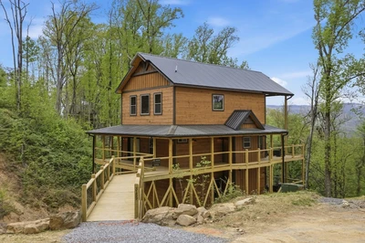 when you stay in a cabin like Our Together Place you get free Gatlinburg attractions tickets
