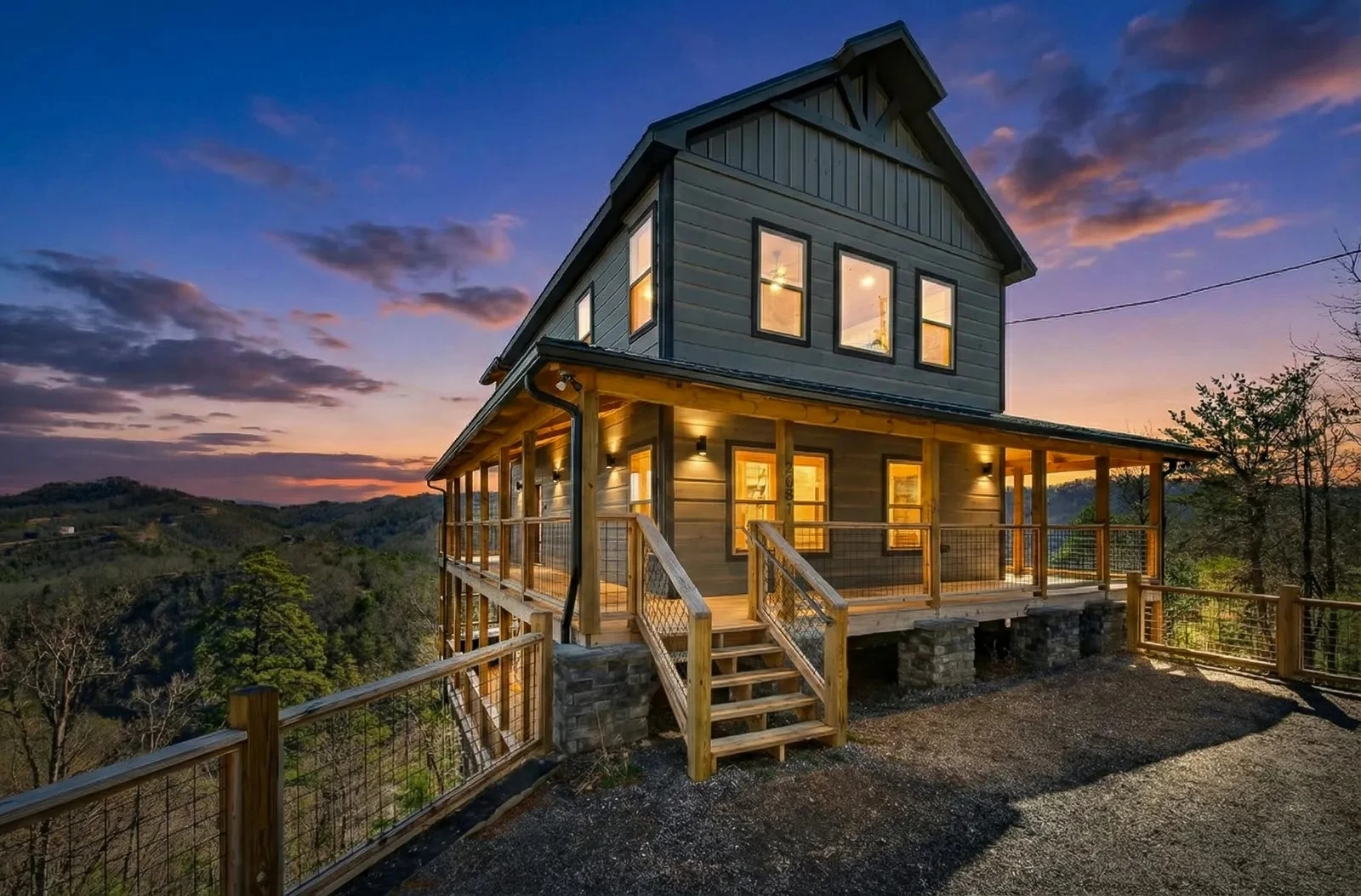 JERNE to the Top Smoky Mountain cabin