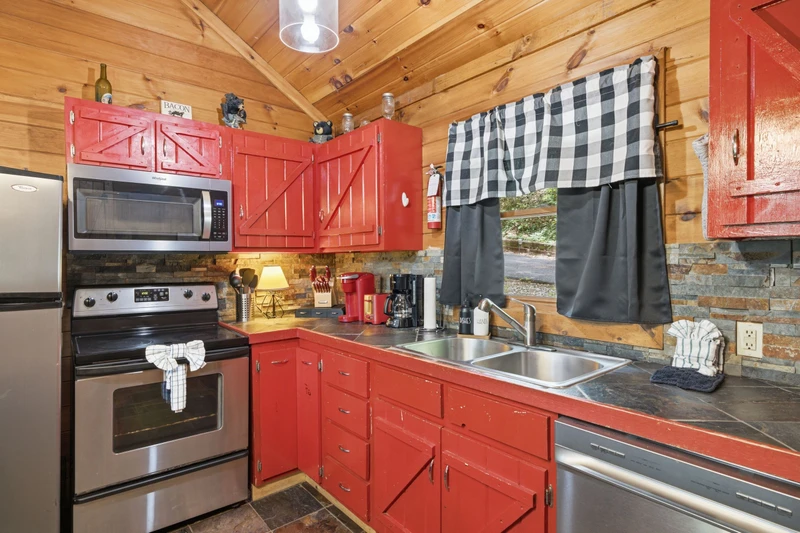 Cedar Ridge Cabin