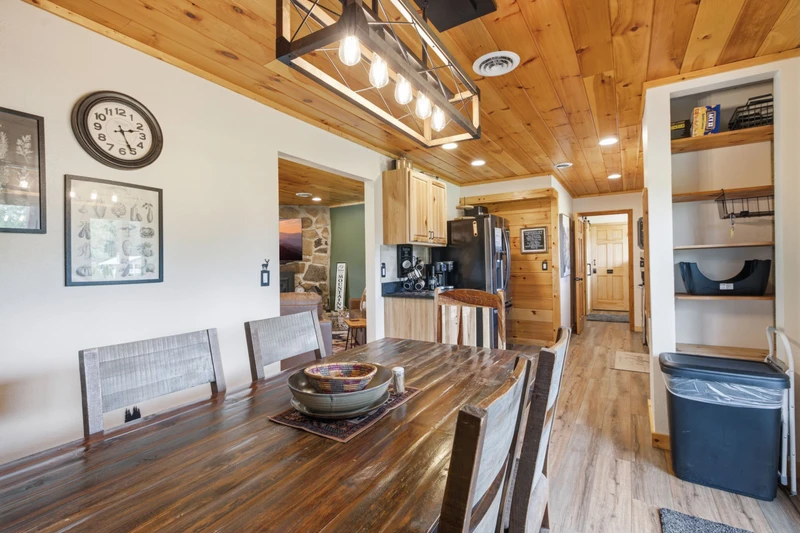 Webster Lodge at Covemont