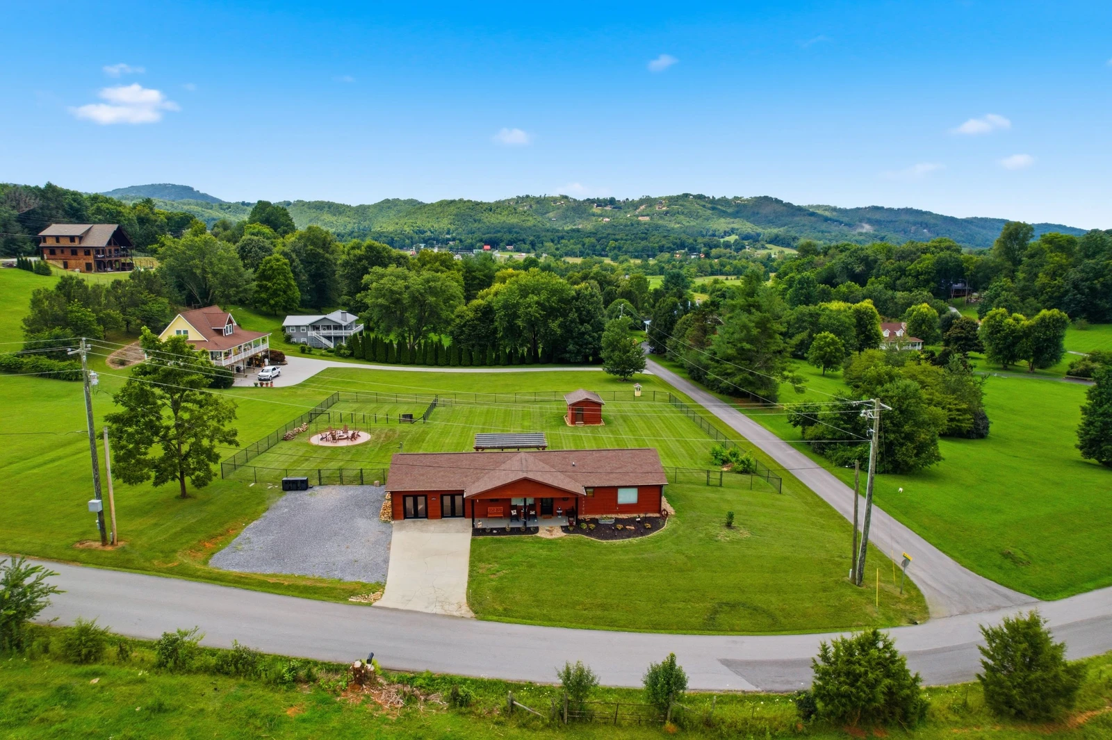 Webster Lodge at Covemont