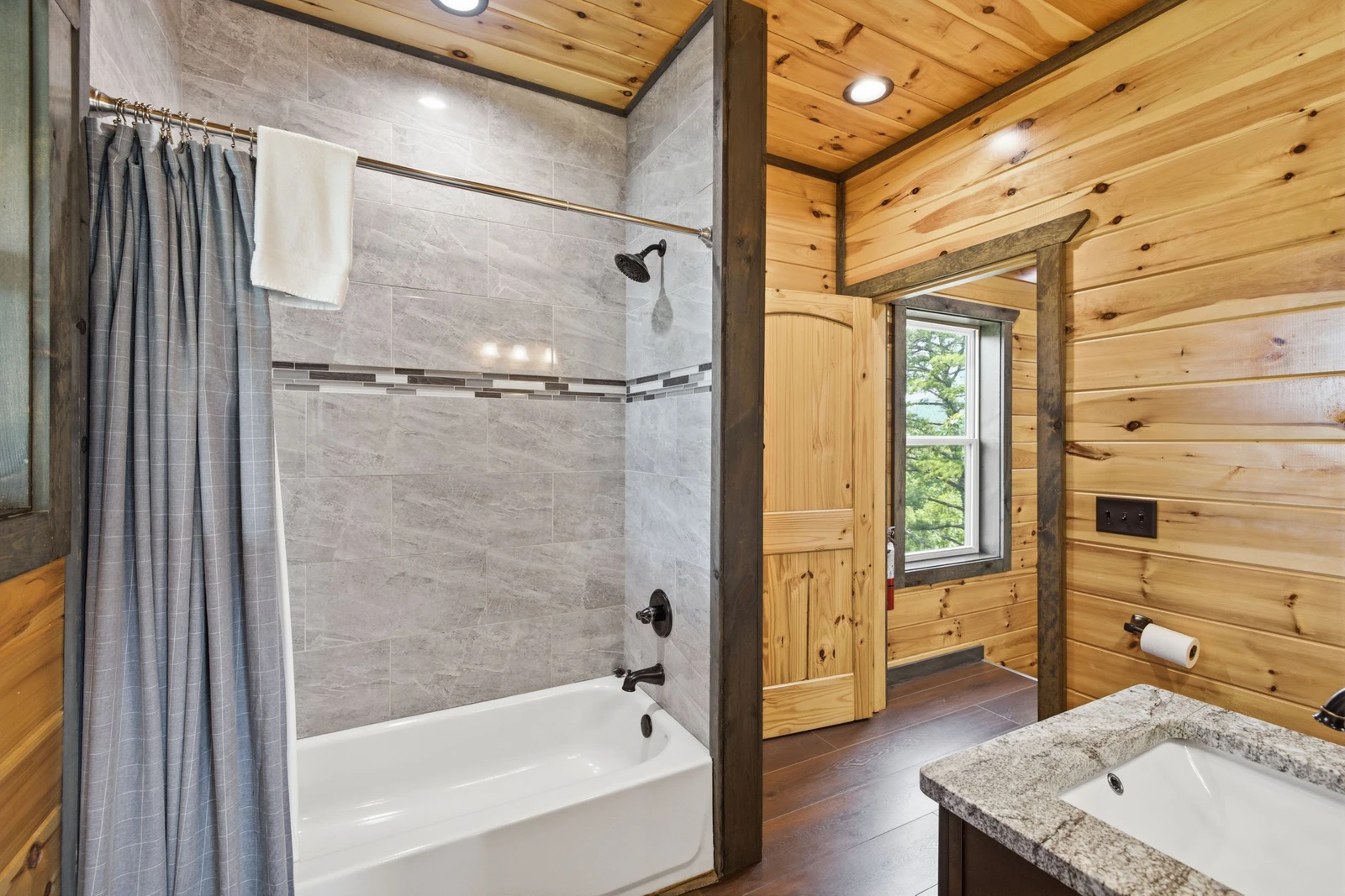 Smoky Ridge Retreat