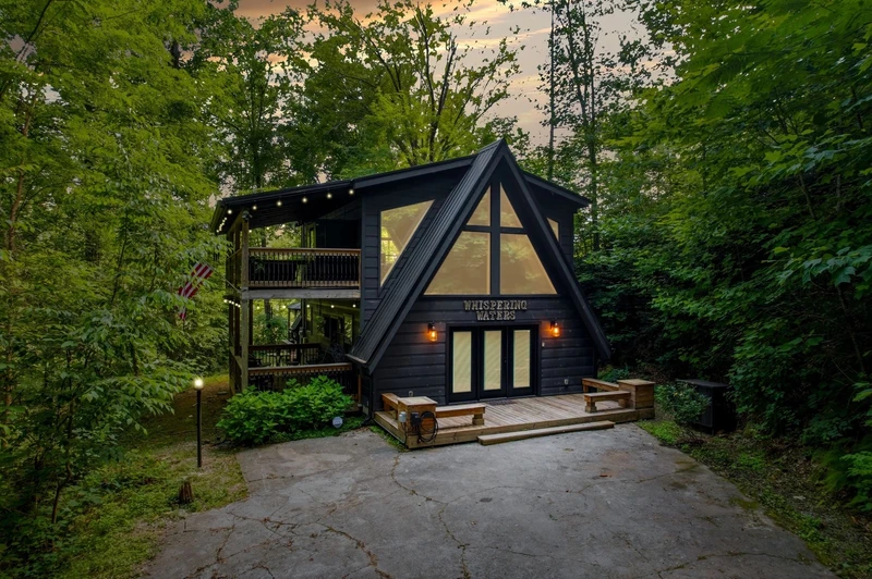 romantic getaway cabins in Gatlinburg for couples