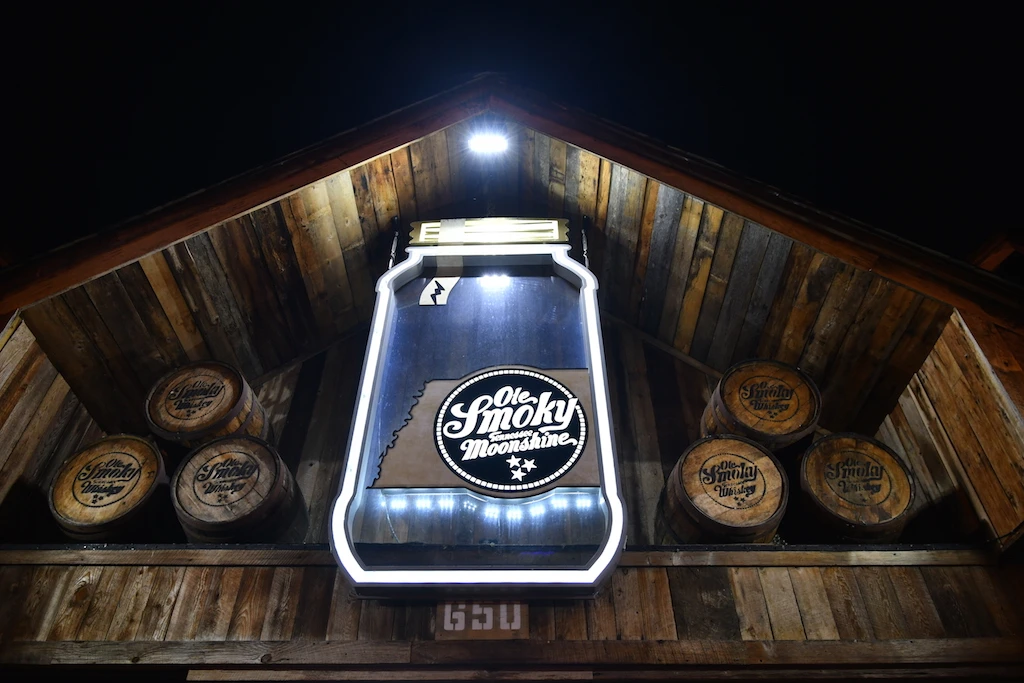 ole smoky holler gatlinburg