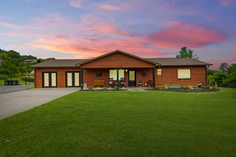 Webster Lodge at Covemont