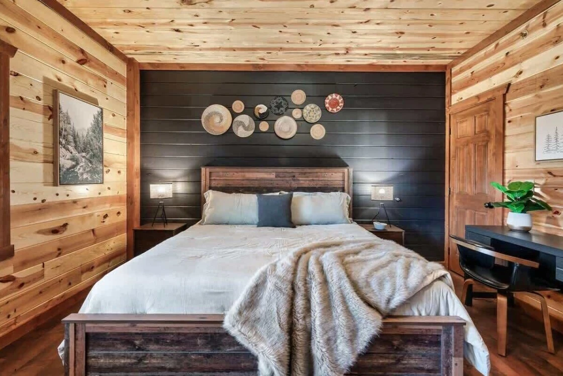 Laughing Fox Lodge
