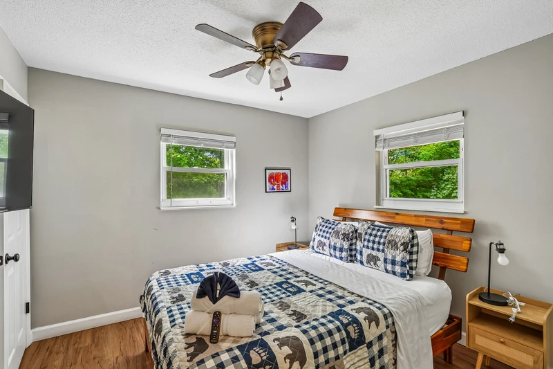 Bluff Mountain Bungalow