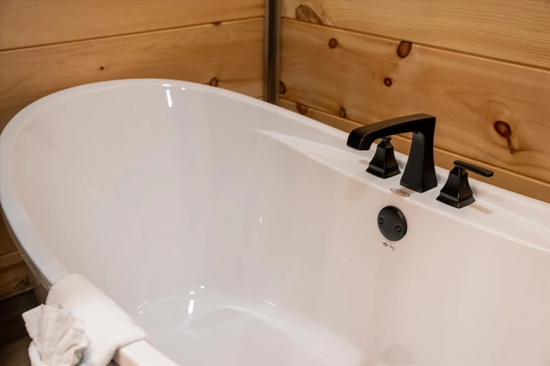Putts and Pines Cabin Retreat