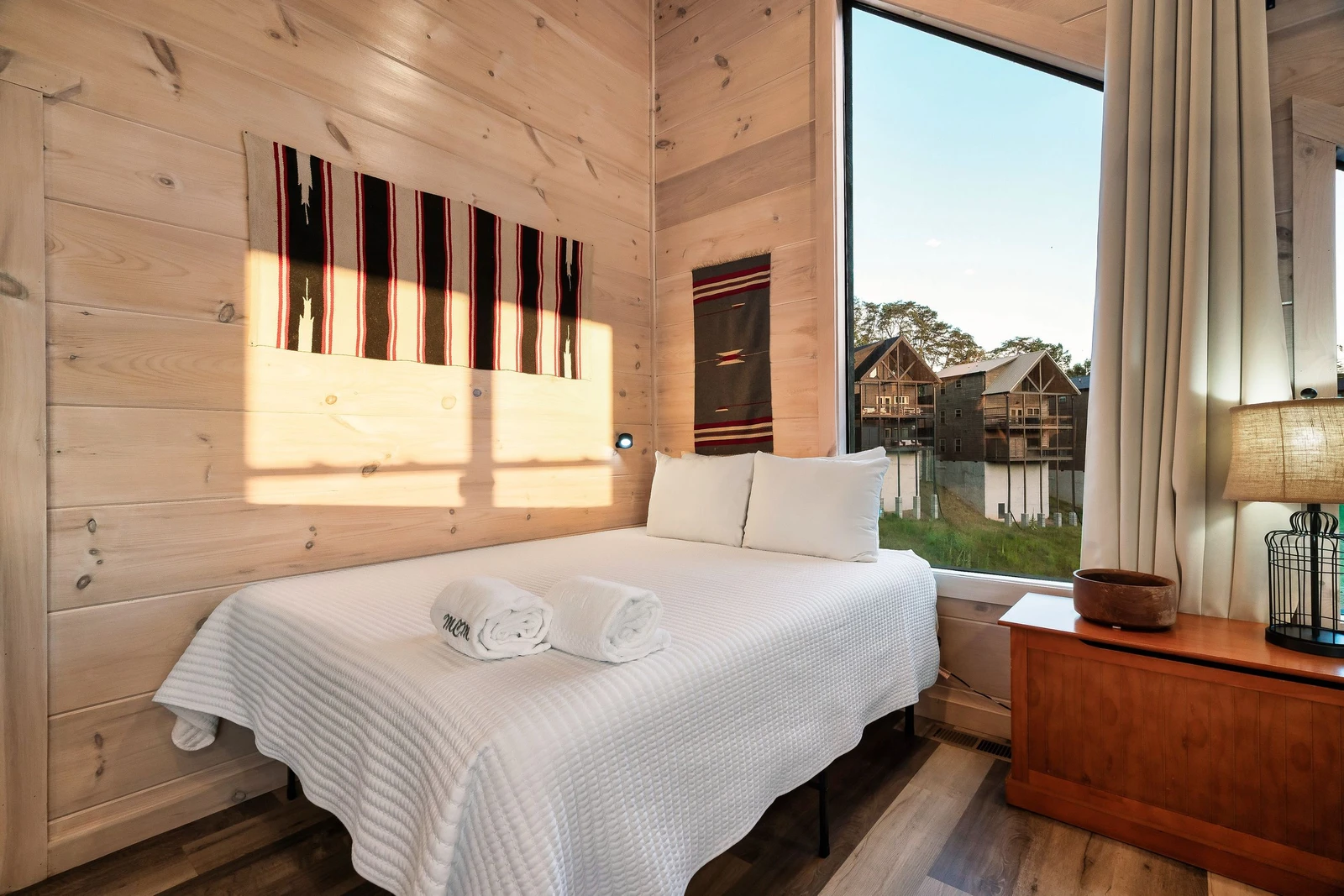 Smokiedoki Lodge